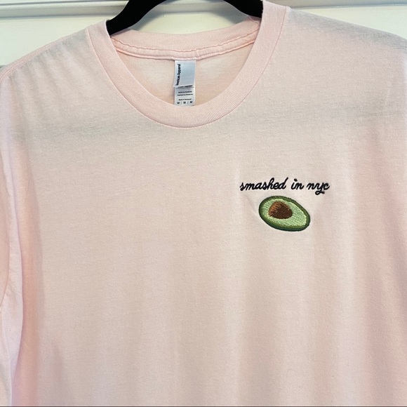 AMERICAN APPAREL PINK‎ SMASHED IN NYC COTTON TEE M - Picture 1 of 6